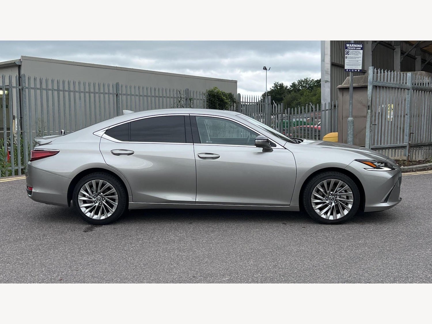 Used Lexus ES 2022 for sale - 76294756: Photo 18