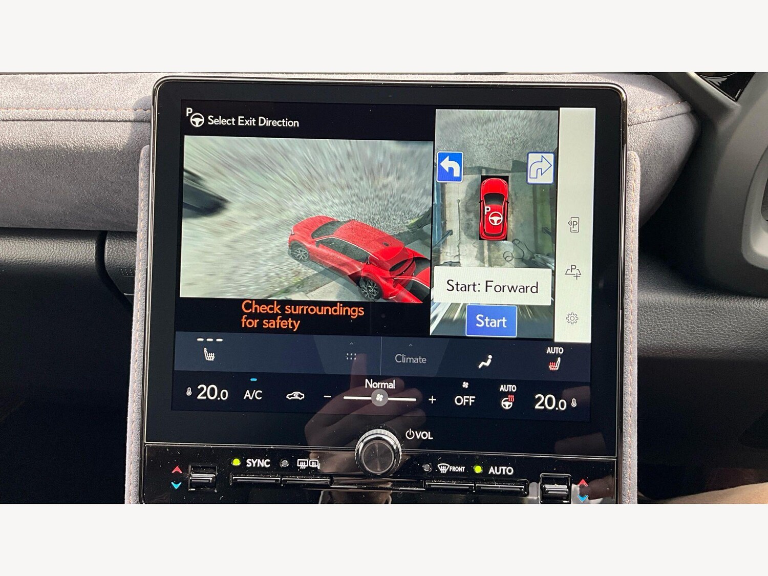 Used Lexus LBX 2025 for sale - 77993016: Photo 31