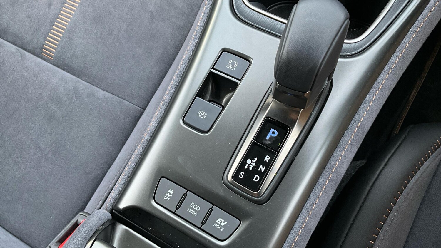 Used Lexus LBX 2025 for sale - 77993016: Photo 33