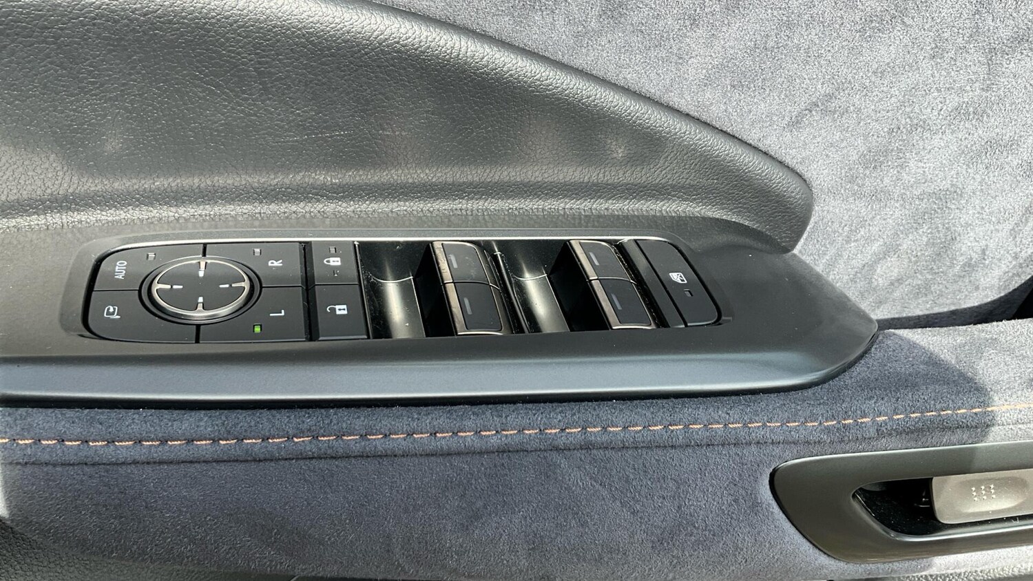 Used Lexus LBX 2025 for sale - 77993016: Photo 36