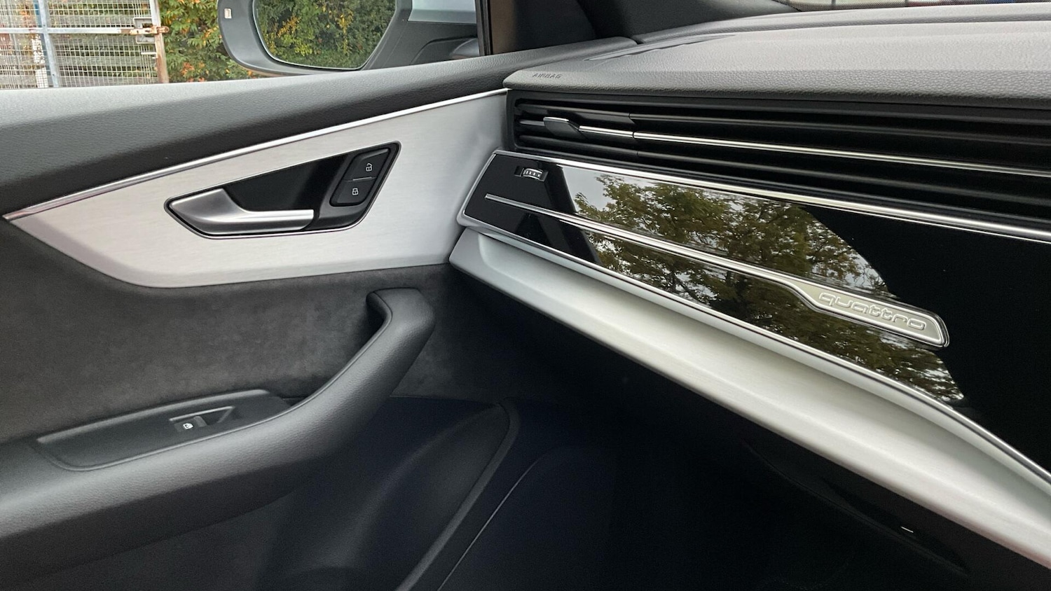 Used Audi Q8 2020 for sale - 76349713: Photo 33