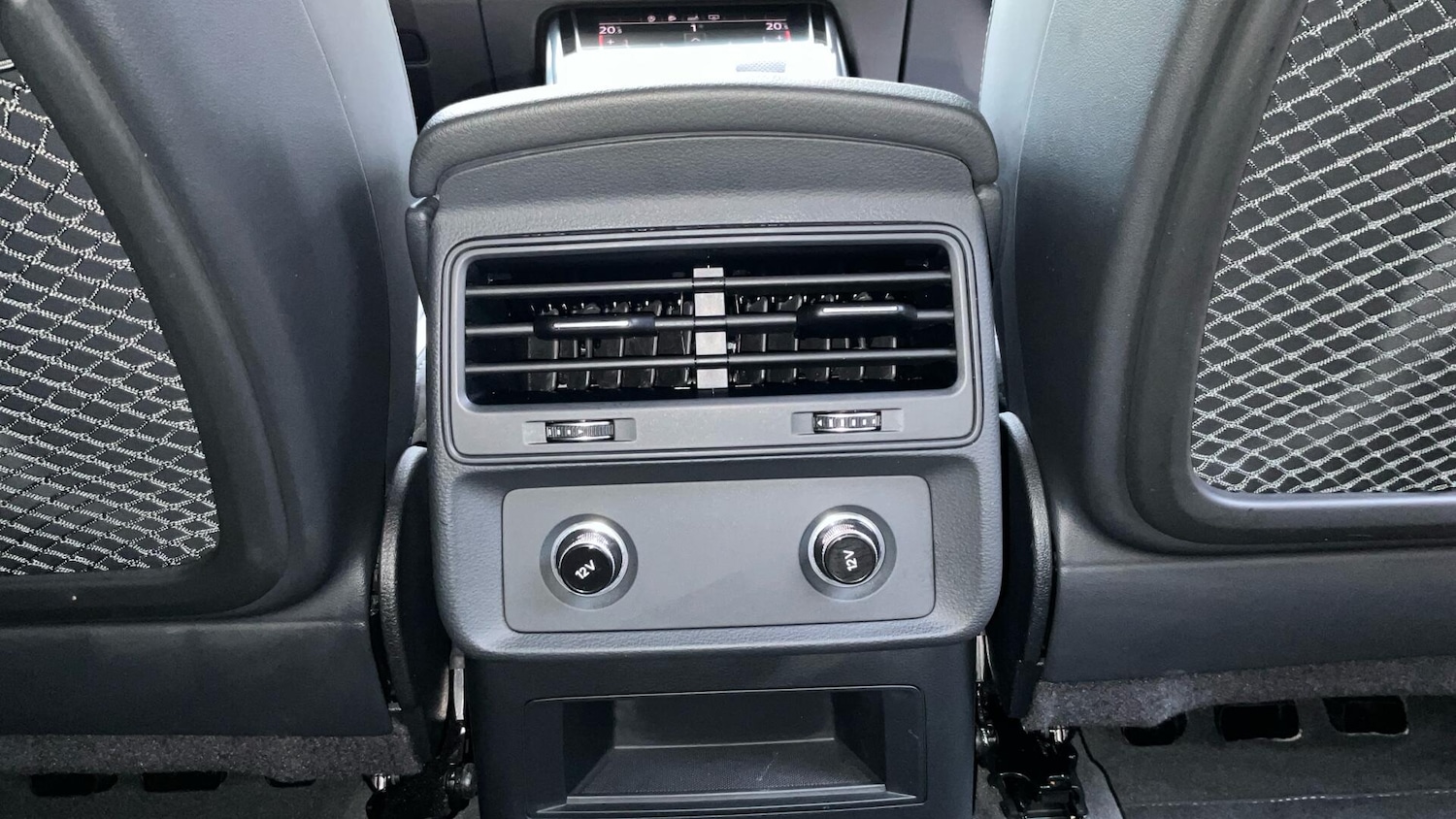 Used Audi Q8 2020 for sale - 76349713: Photo 36
