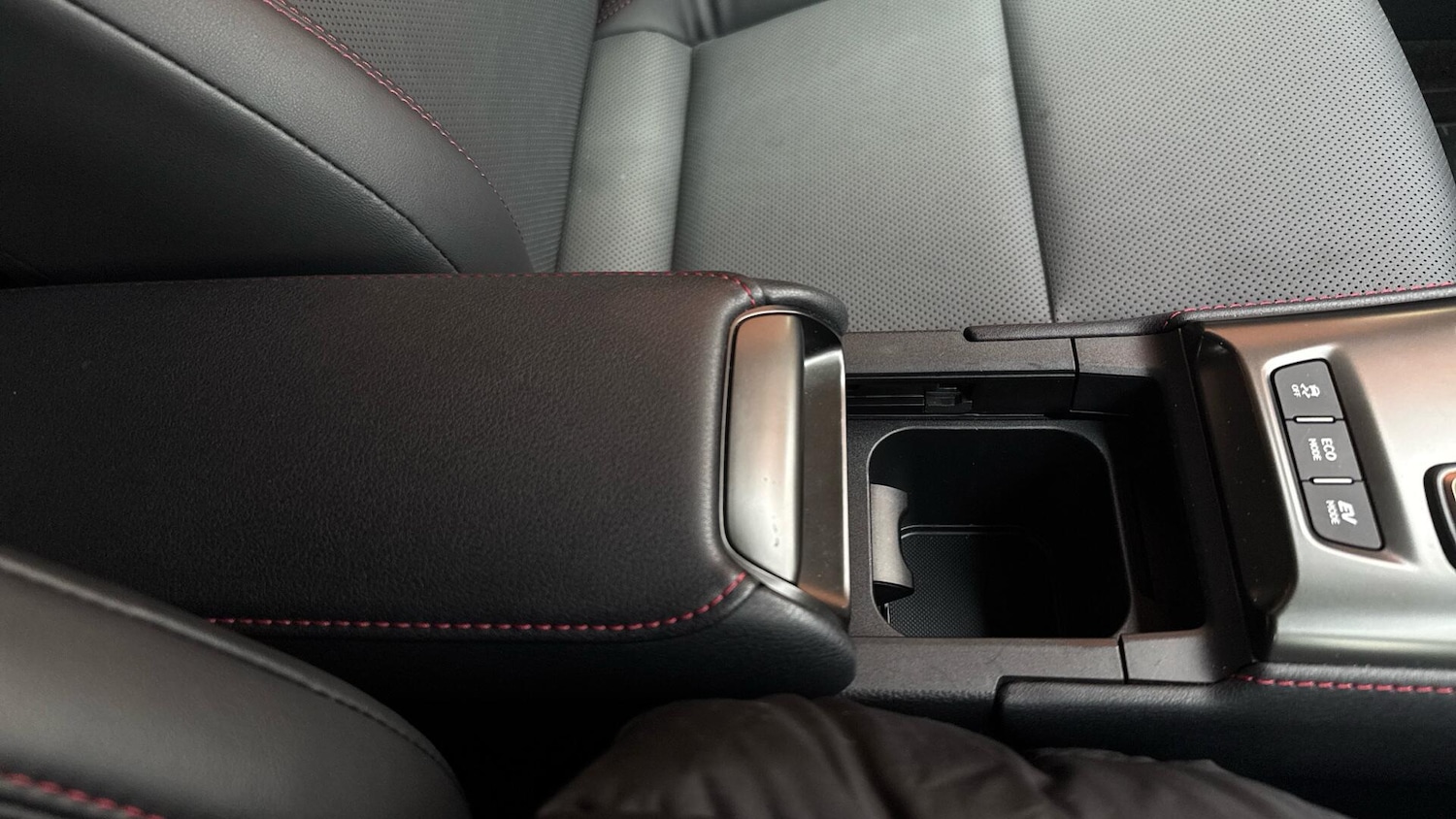 Used Lexus LBX 2024 for sale - 76671661: Photo 36