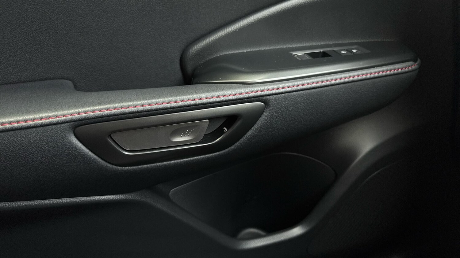 Used Lexus LBX 2024 for sale - 76671661: Photo 38