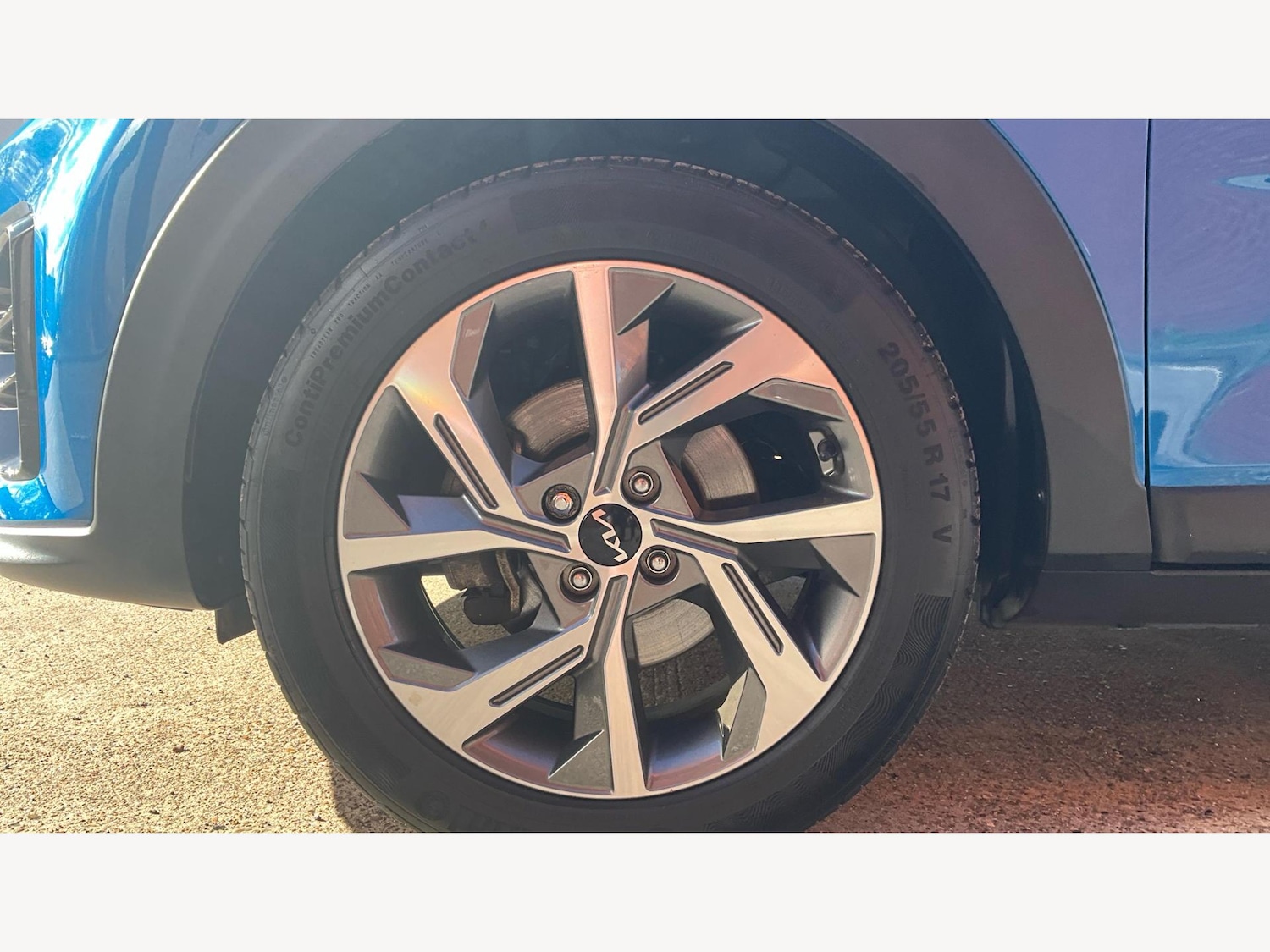 Used Kia Stonic 2023 for sale - 76377553: Photo 21