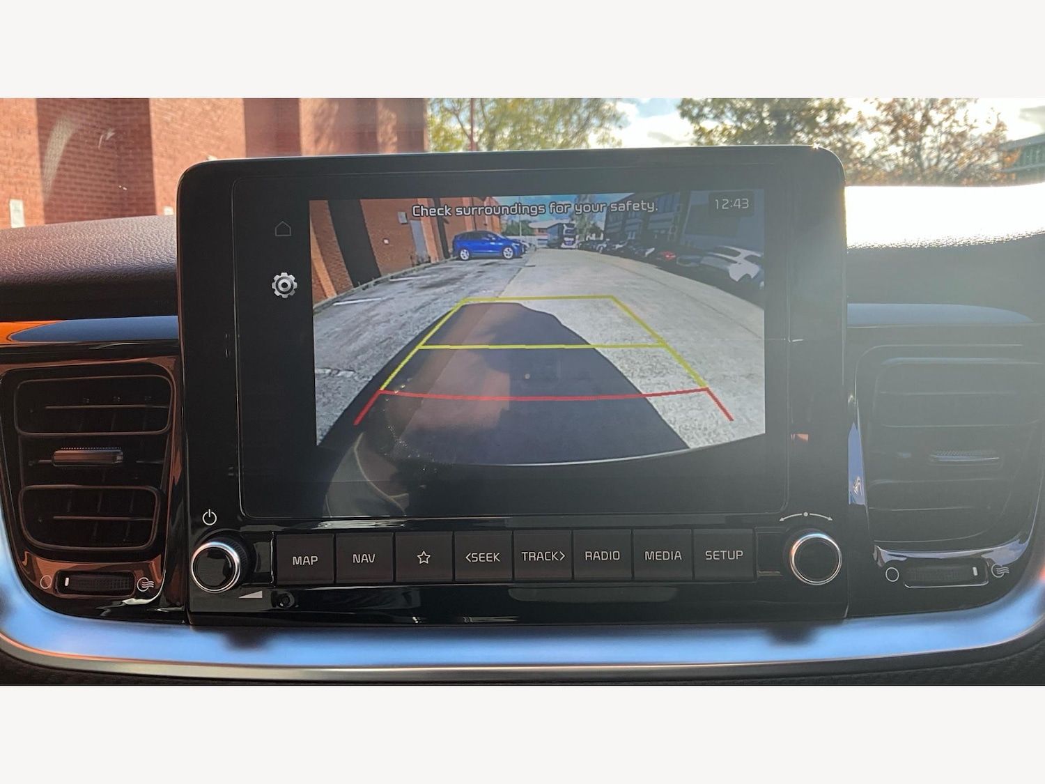 Used Kia Stonic 2023 for sale - 76377553: Photo 22