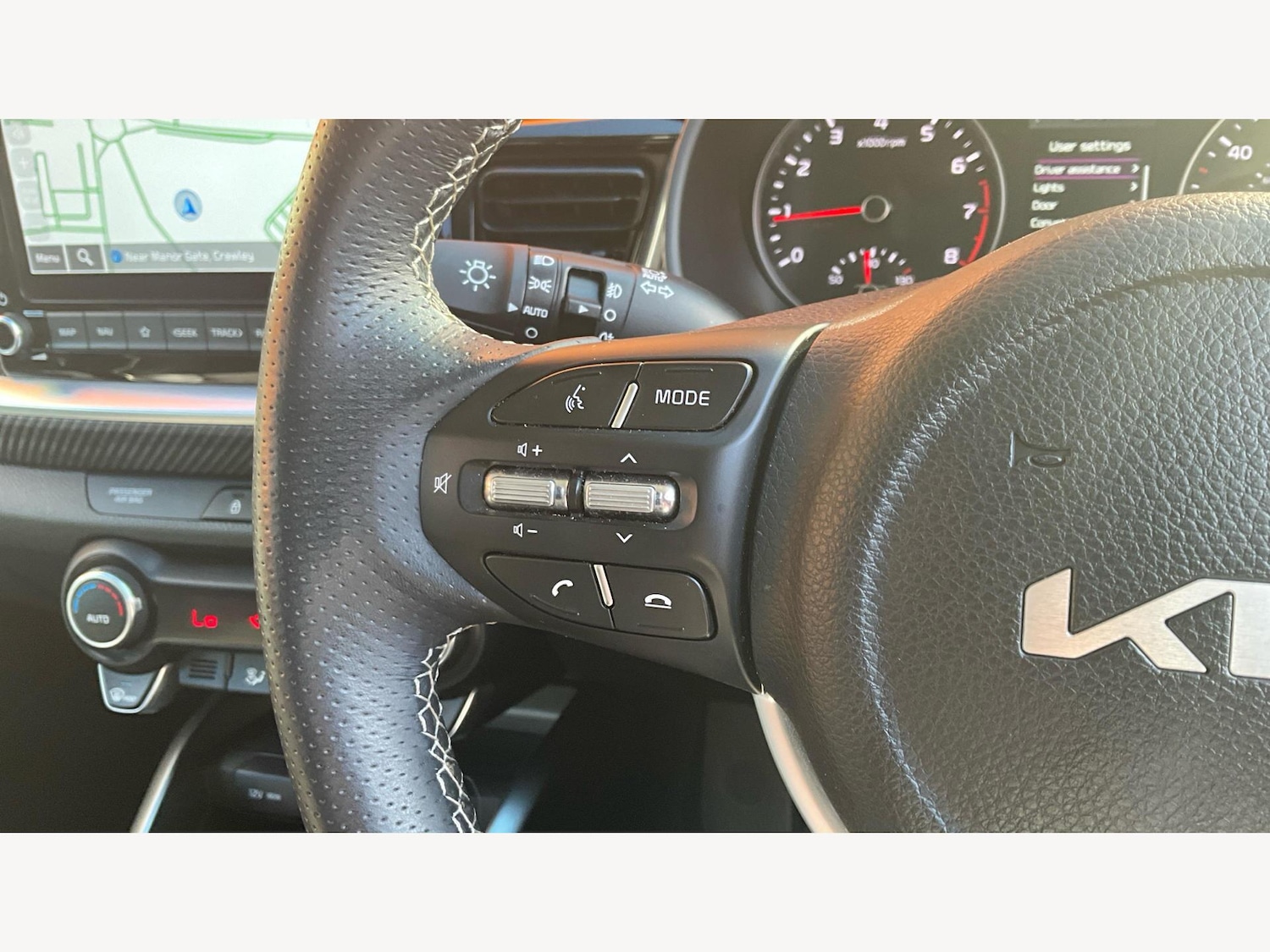 Used Kia Stonic 2023 for sale - 76377553: Photo 26