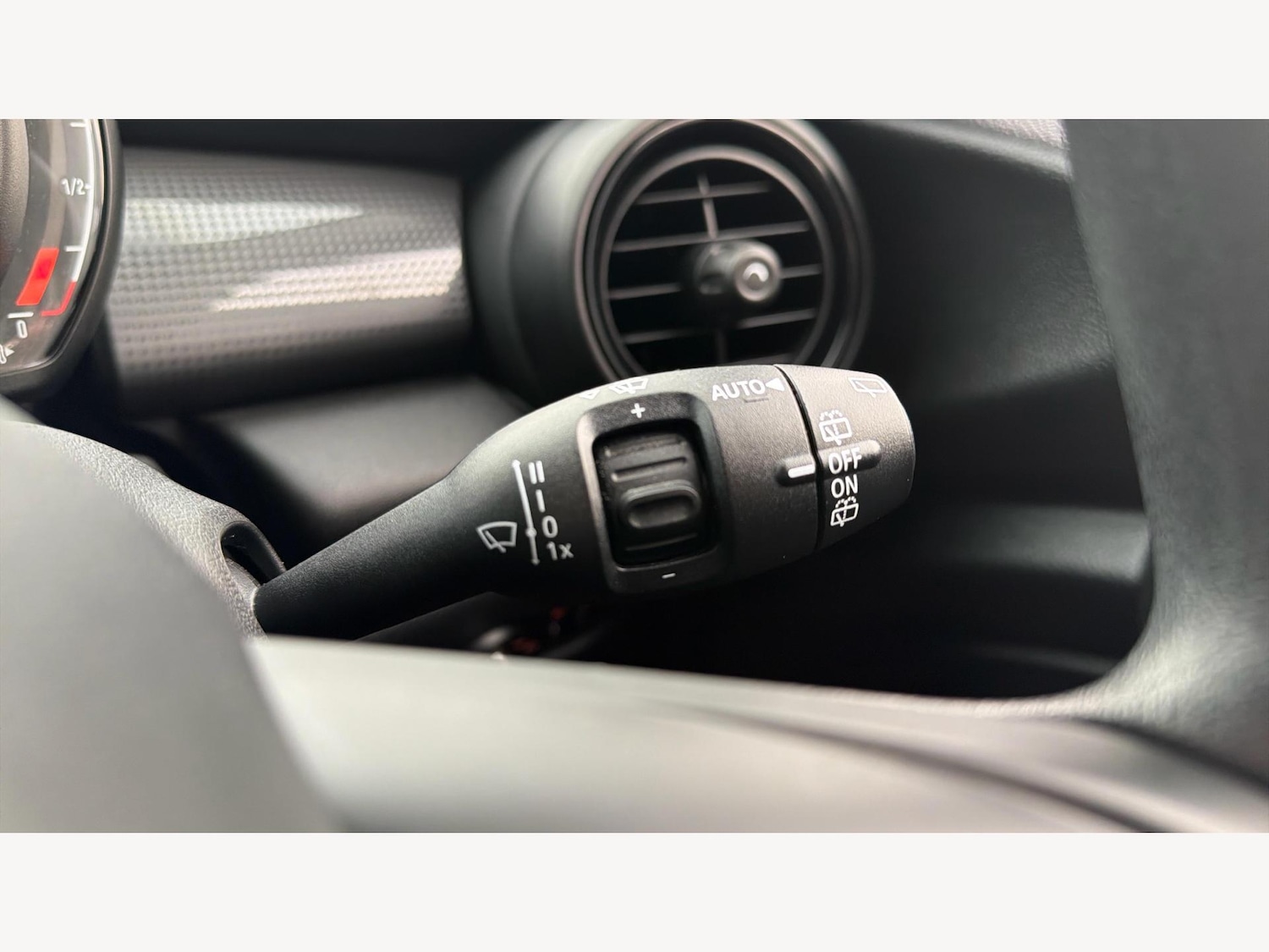 Used MINI Hatch 2019 for sale - 76832710: Photo 25