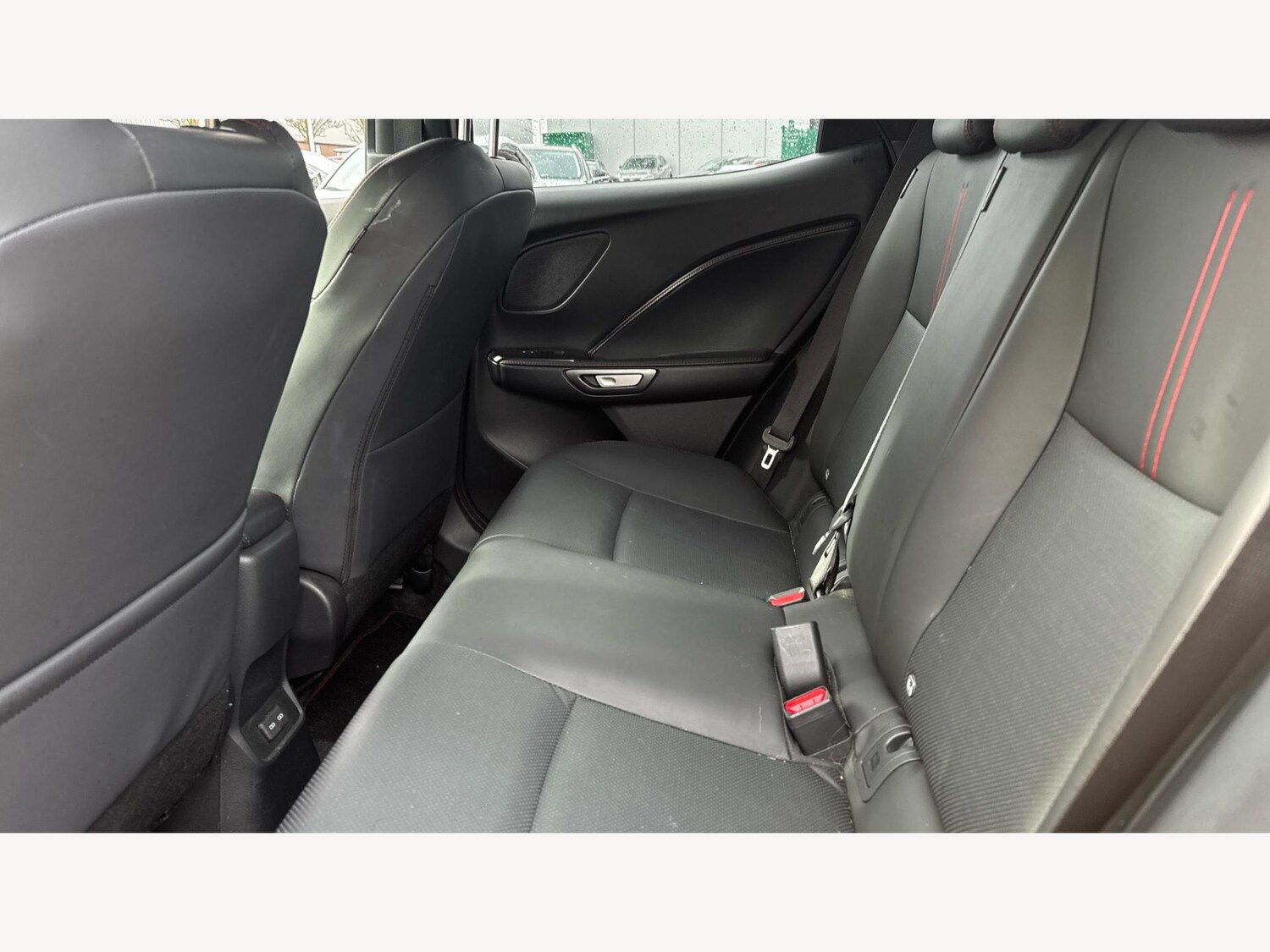 Used Lexus LBX for sale - 77412365: Photo 16