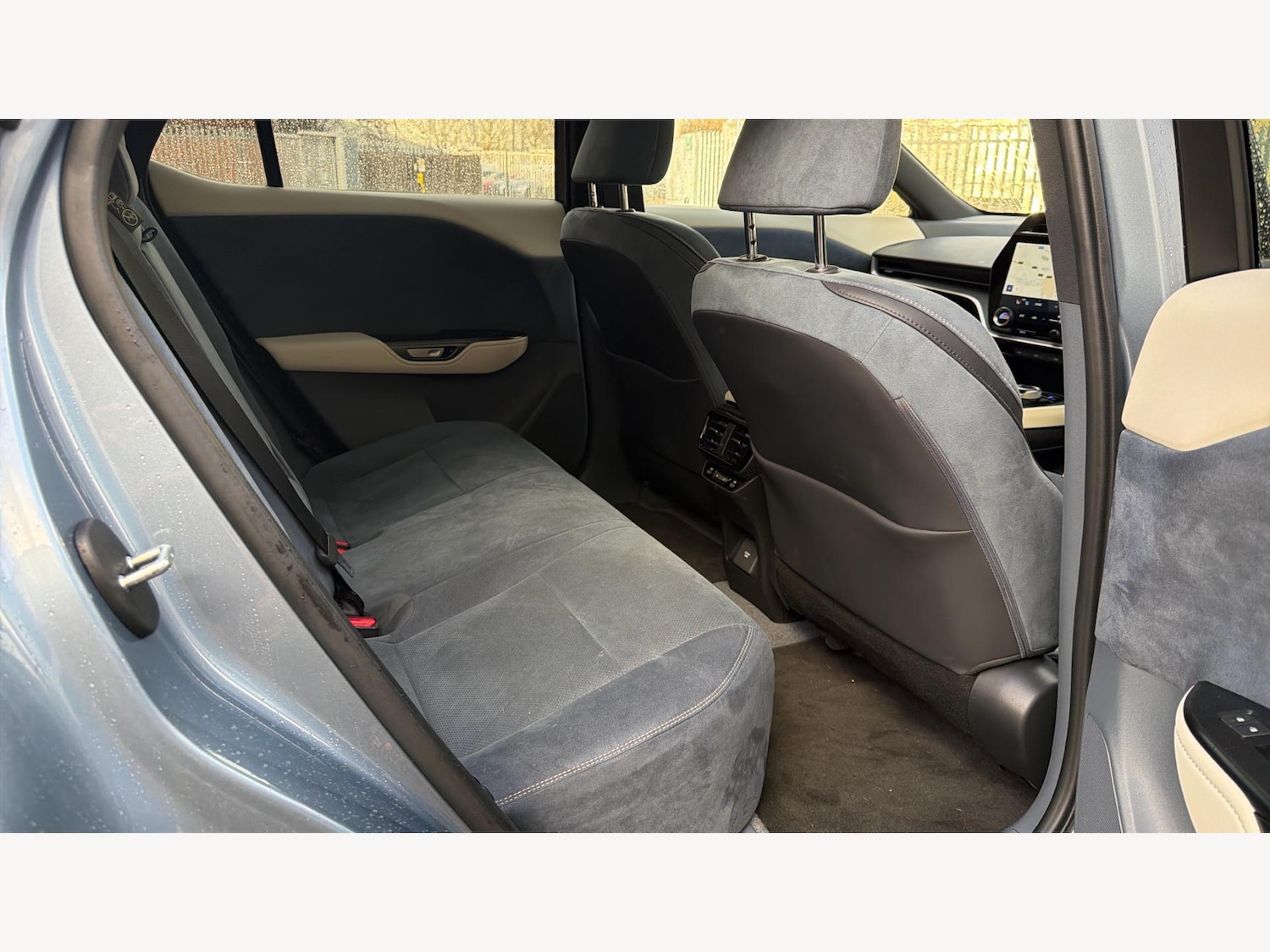 Used Lexus RZ 2025 for sale - 77166857: Photo 11