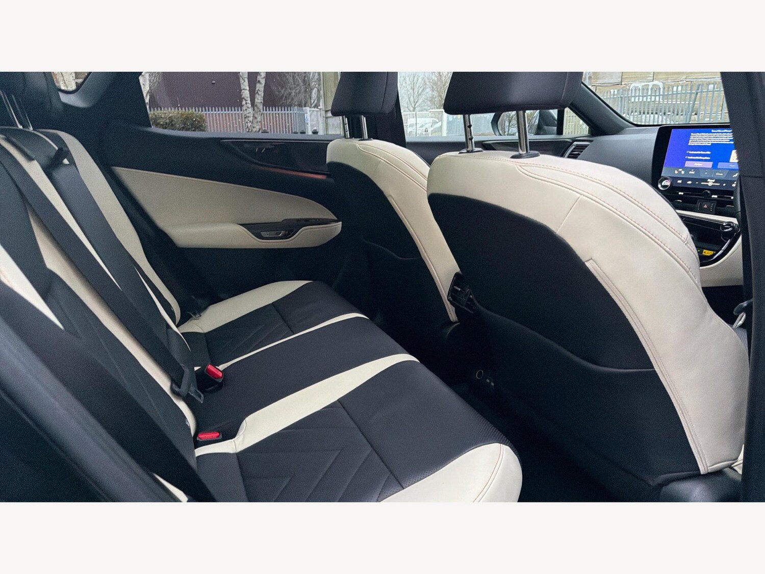 Used Lexus NX 2023 for sale - 77049777: Photo 11