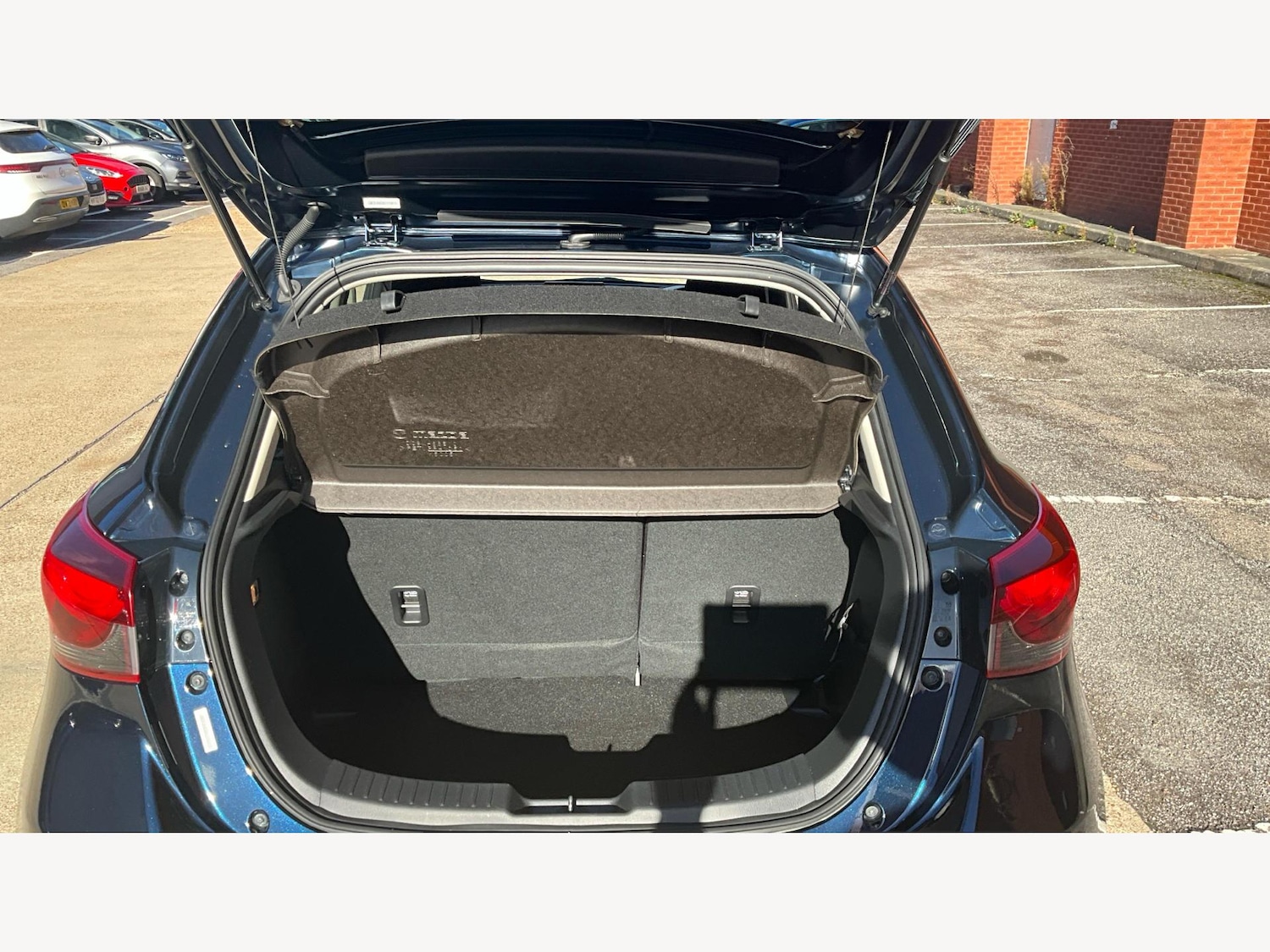 Used Mazda Mazda2 2023 for sale - 76377348: Photo 17