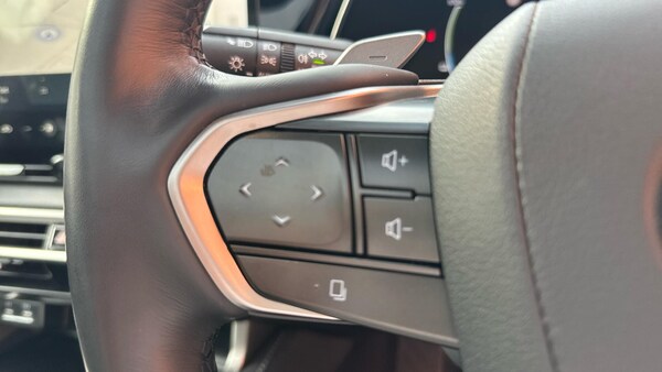 Used Lexus RX 2023 for sale - 76072864: Photo 28