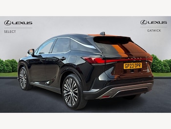Used Lexus RX 2023 for sale - 76072864: Photo 2
