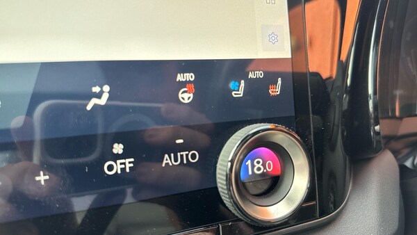 Used Lexus RX 2023 for sale - 76072864: Photo 53