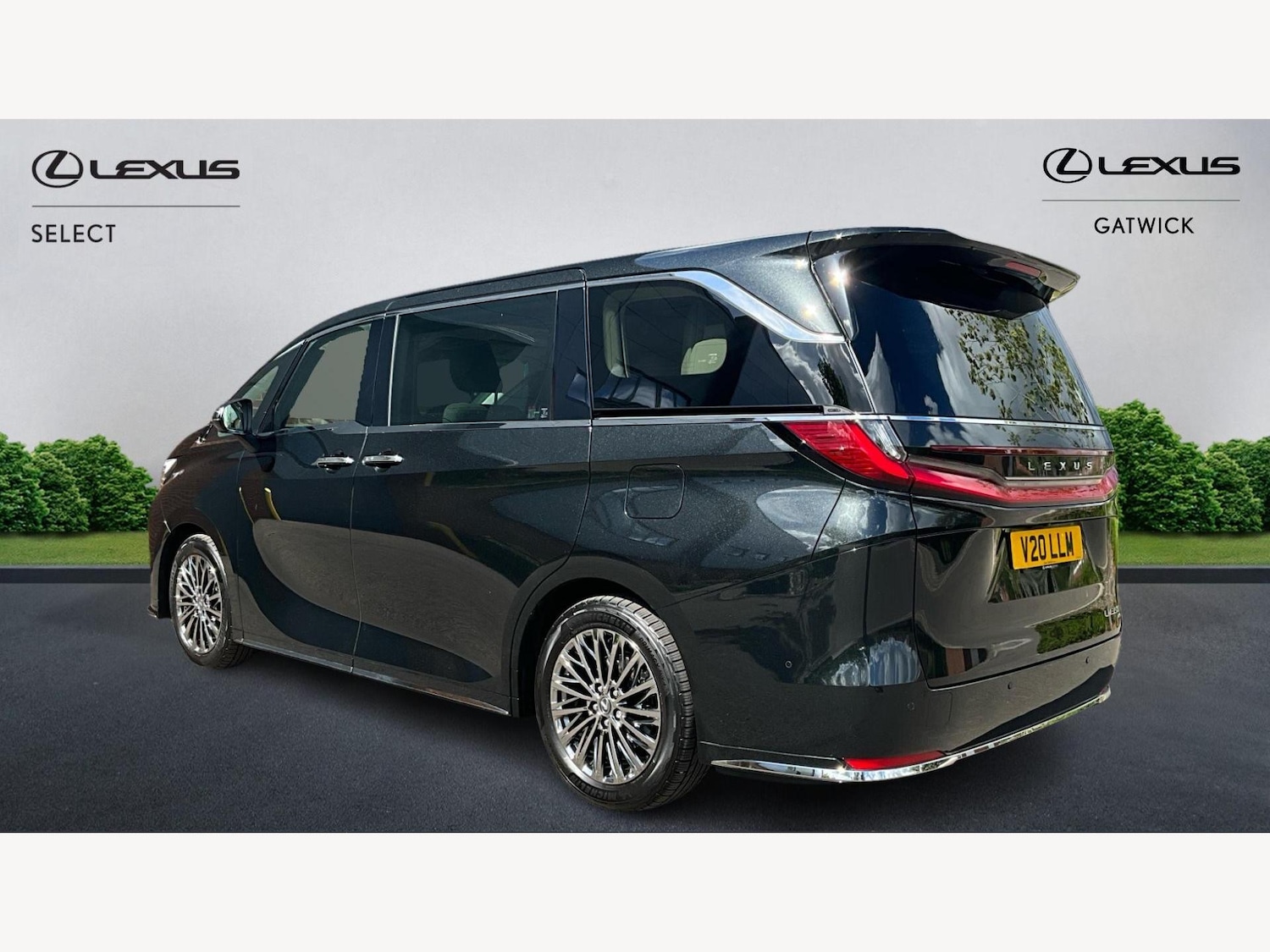 Used Lexus LM 2025 for sale - 77214993: Photo 2