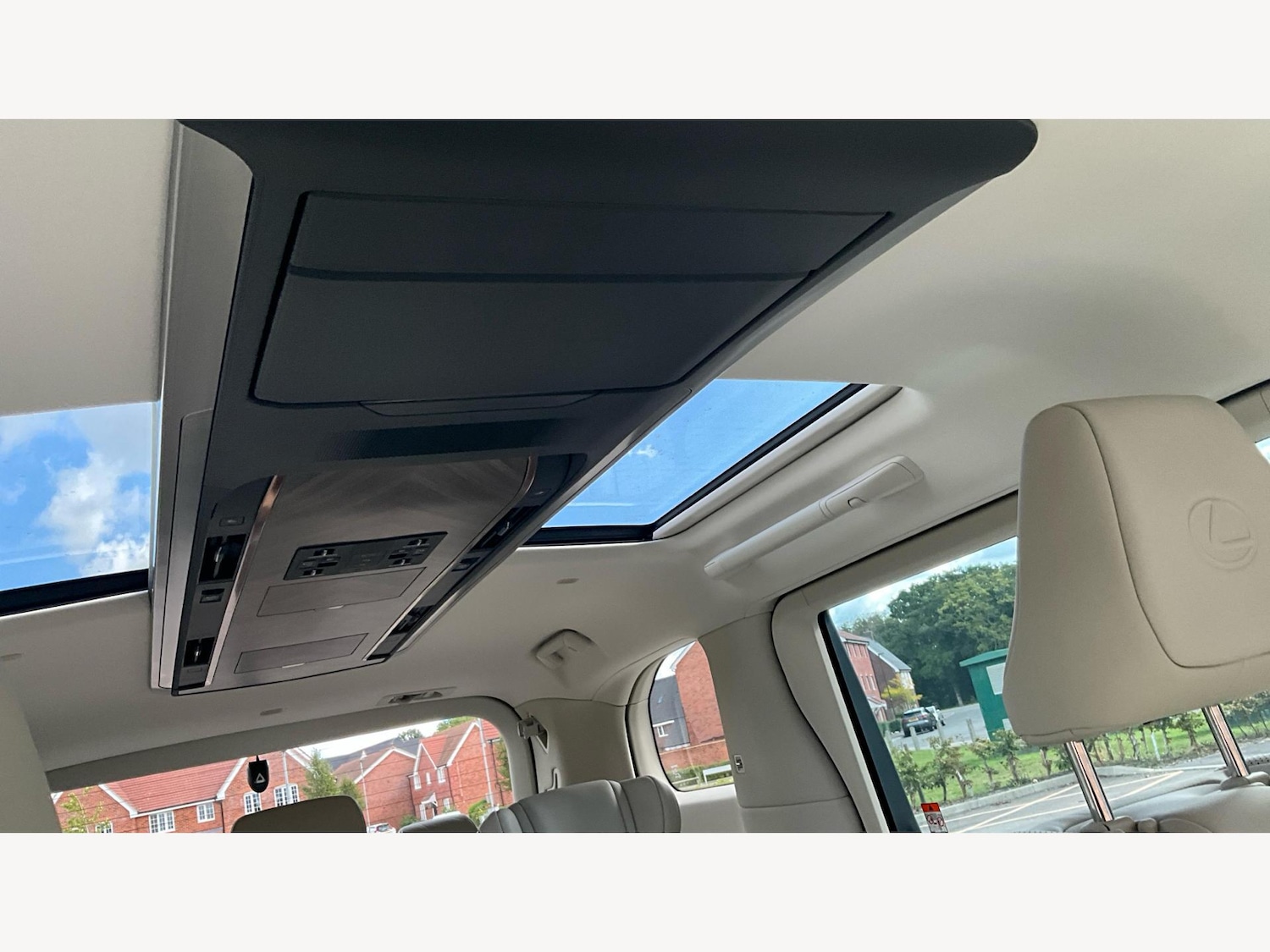 Used Lexus LM 2025 for sale - 77214993: Photo 26