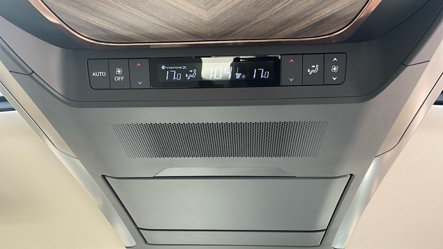 Used Lexus LM 2025 for sale - 77214993: Photo 39