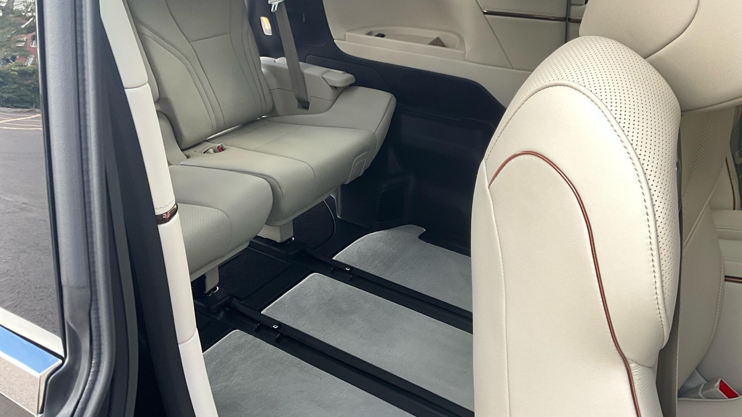 Used Lexus LM 2025 for sale - 77214993: Photo 61