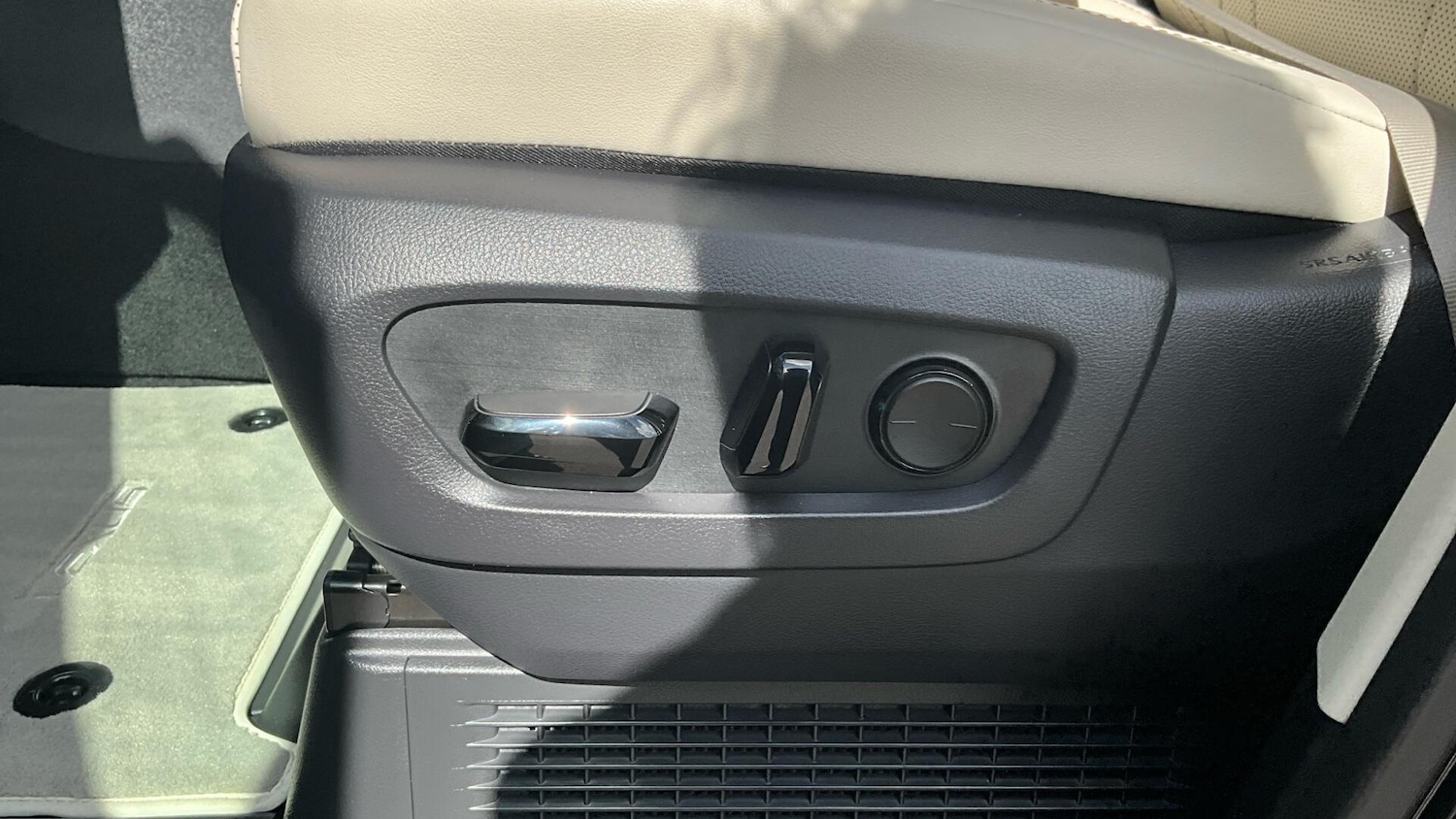 Used Lexus LM 2025 for sale - 77214993: Photo 83