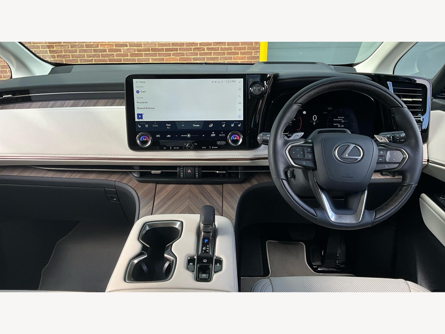 Used Lexus LM 2025 for sale - 77214993: Photo 9