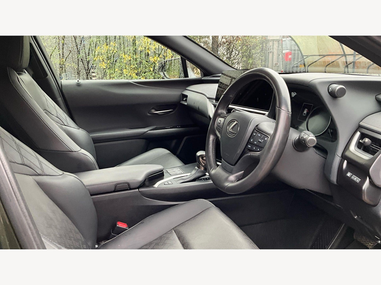 Used Lexus UX 2024 for sale - 77612722: Photo 15