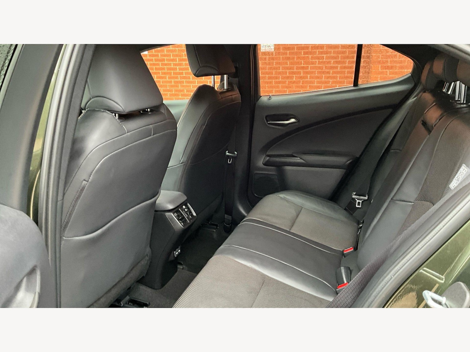 Used Lexus UX 2024 for sale - 77612722: Photo 16
