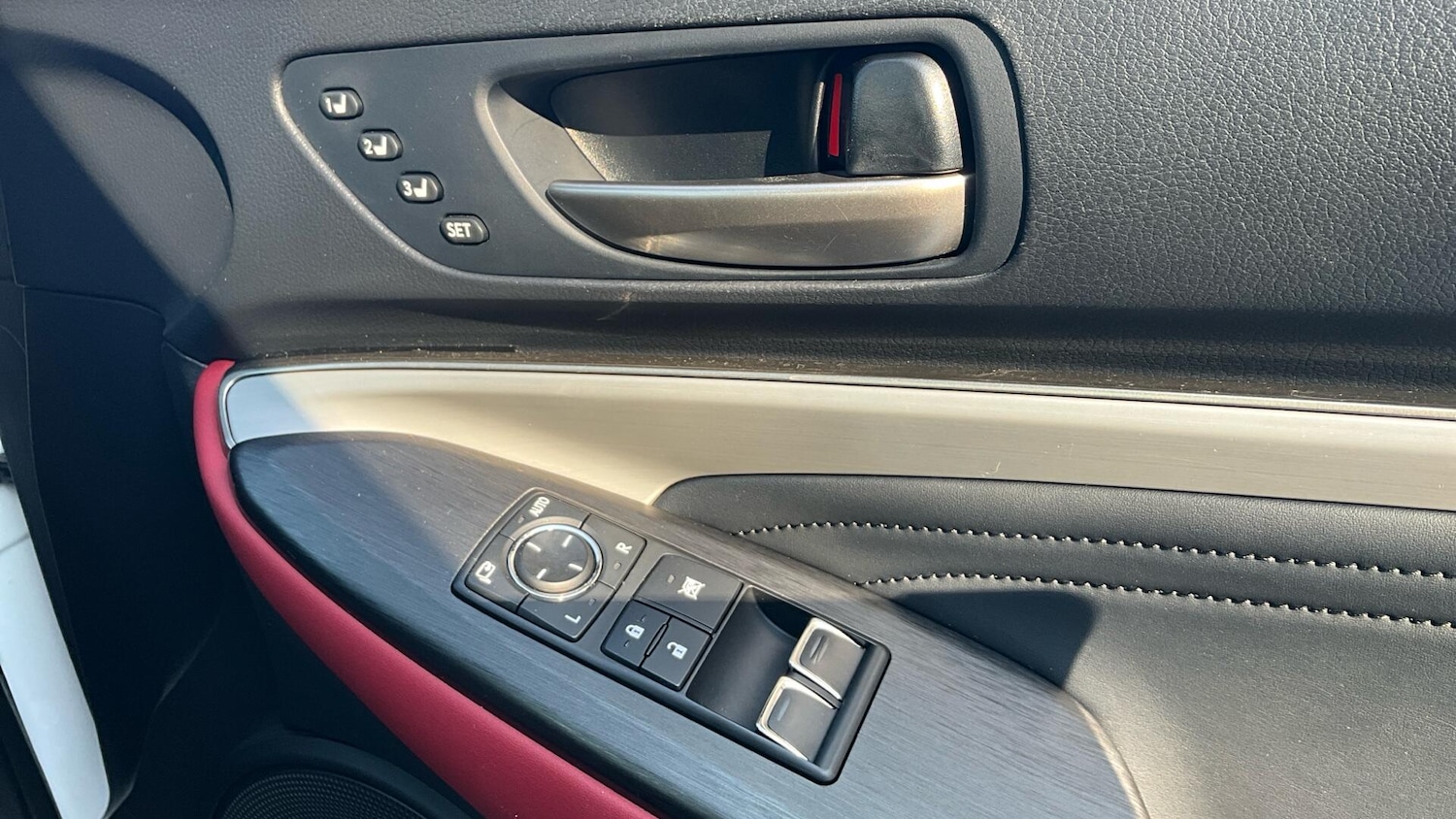 Used Lexus RC for sale - 77957378: Photo 37