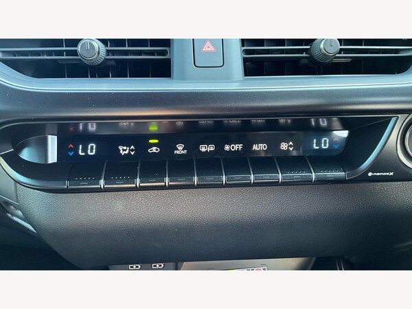 Used Lexus UX 2024 for sale - 75747219: Photo 26