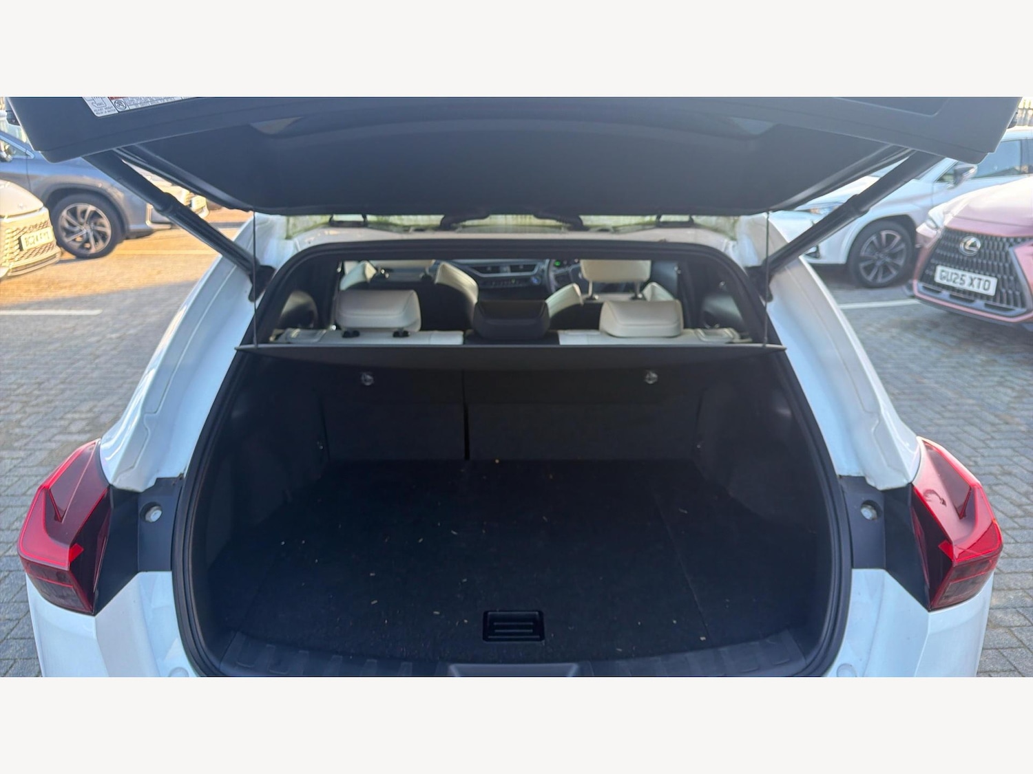 Used Lexus UX 2022 for sale - 77109790: Photo 17