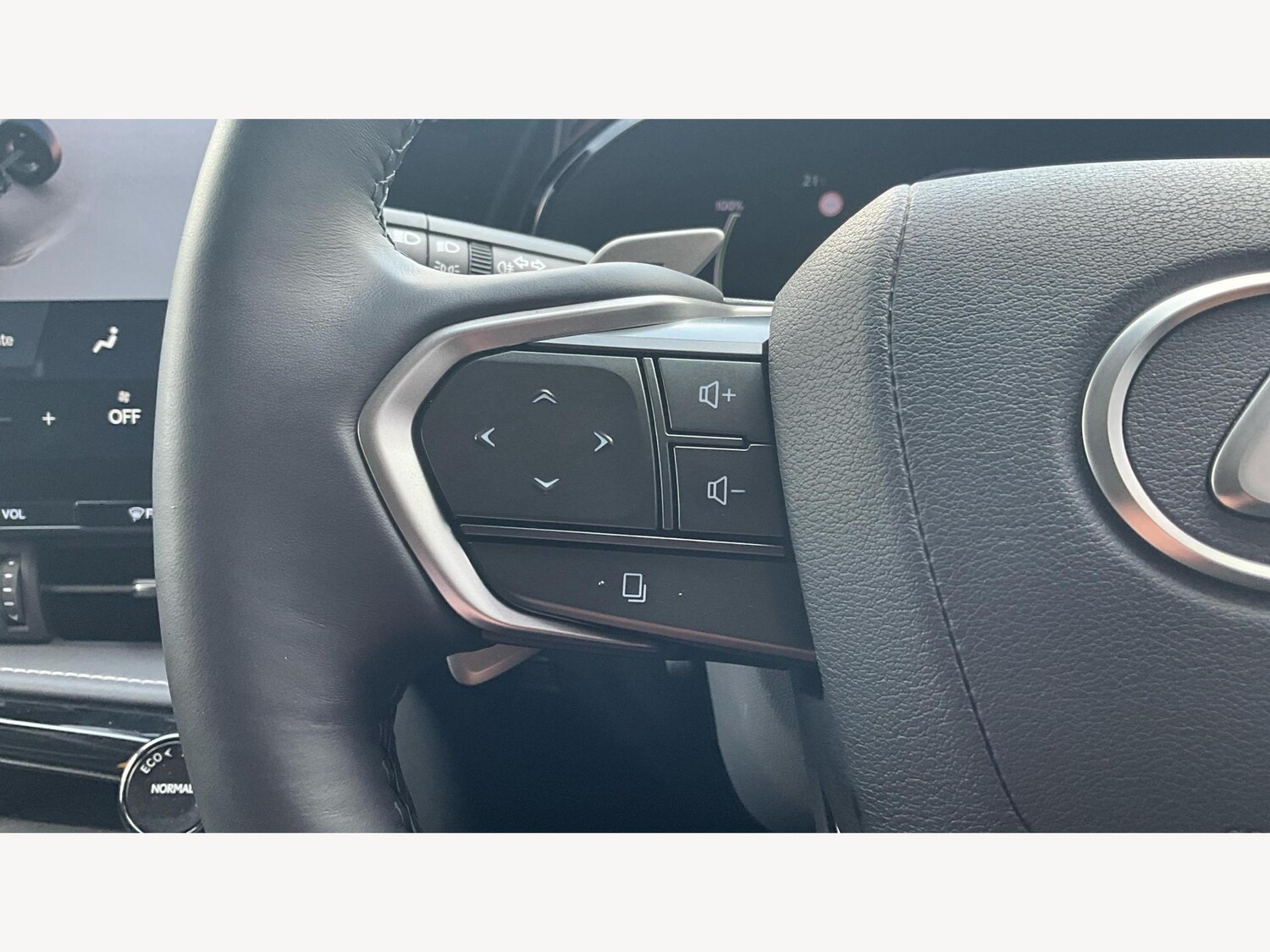 Used Lexus NX 2025 for sale - 76473027: Photo 31