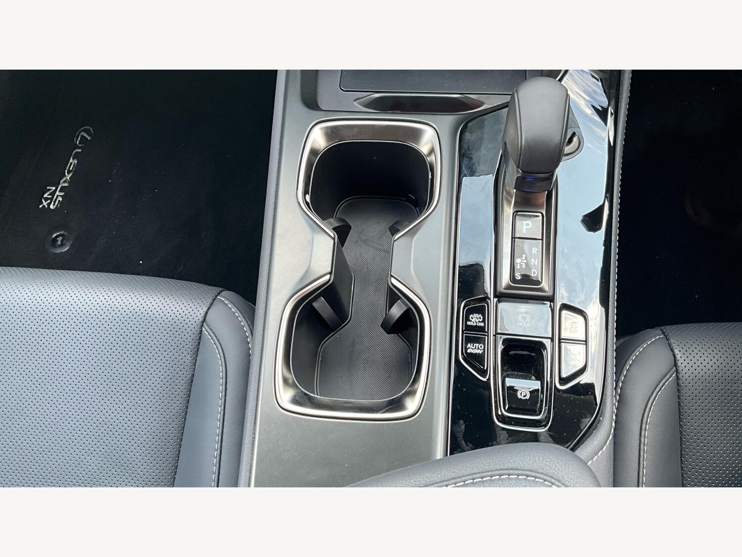 Used Lexus NX 2025 for sale - 76473027: Photo 32