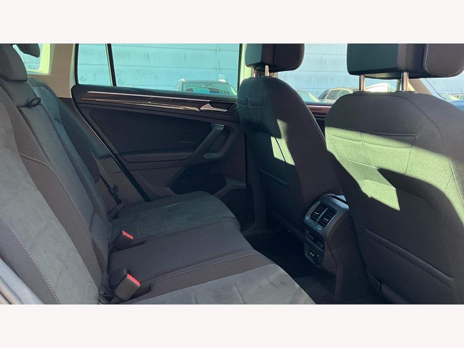 Used Volkswagen Tiguan 2021 for sale - 76527815: Photo 11