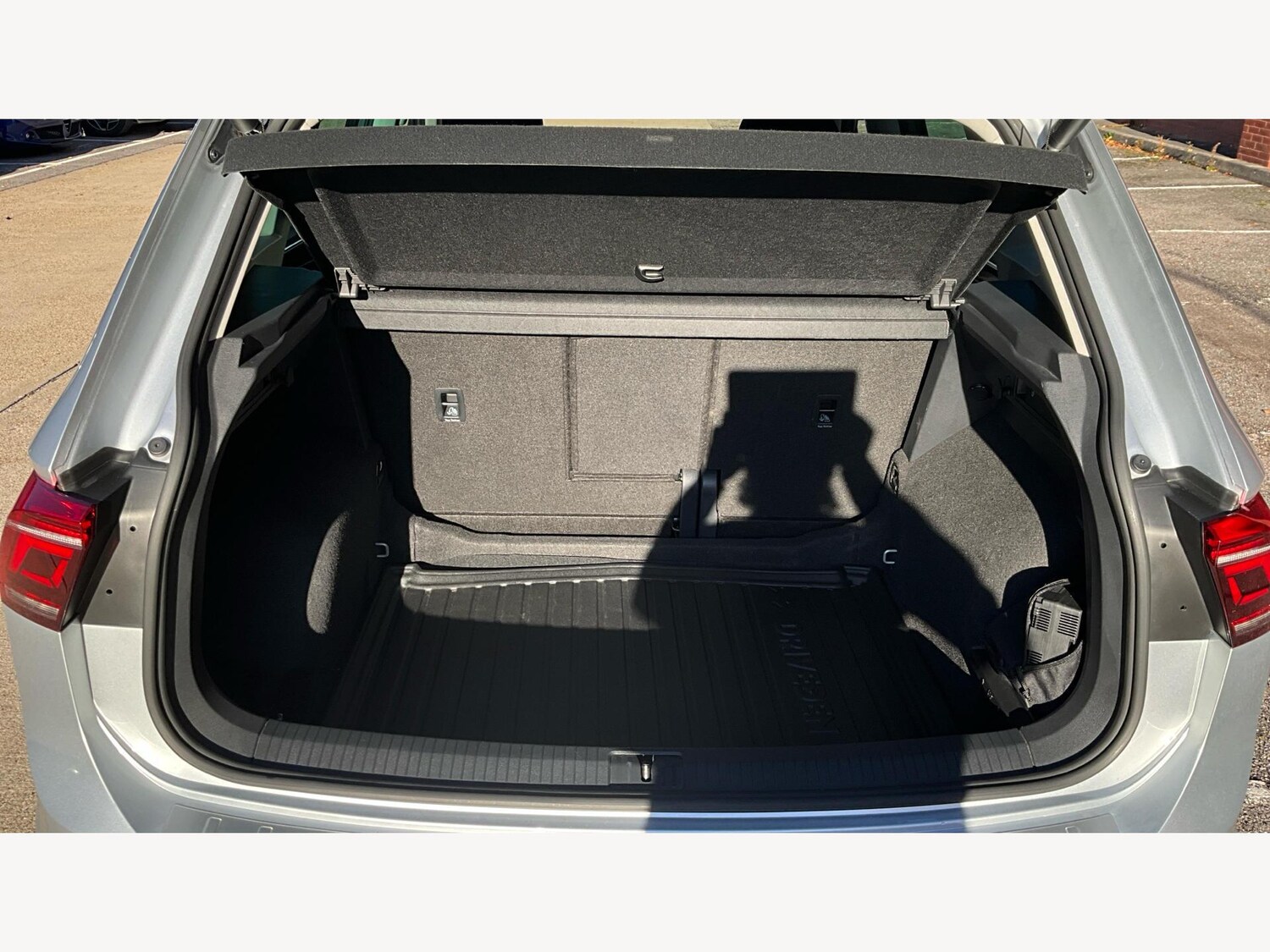 Used Volkswagen Tiguan 2021 for sale - 76527815: Photo 17