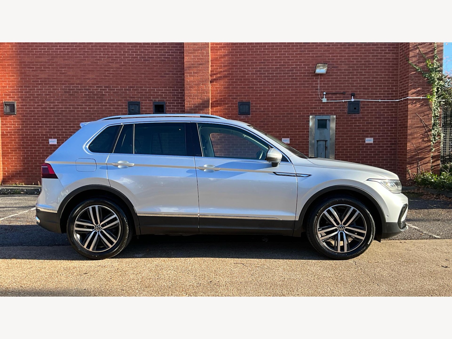 Used Volkswagen Tiguan 2021 for sale - 76527815: Photo 18