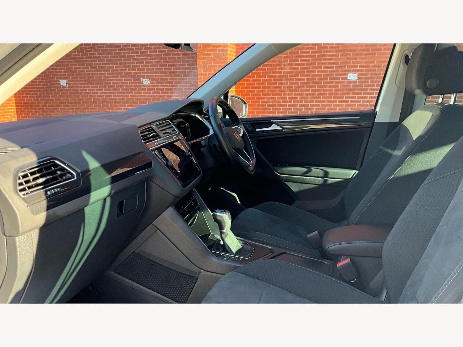 Used Volkswagen Tiguan 2021 for sale - 76527815: Photo 8