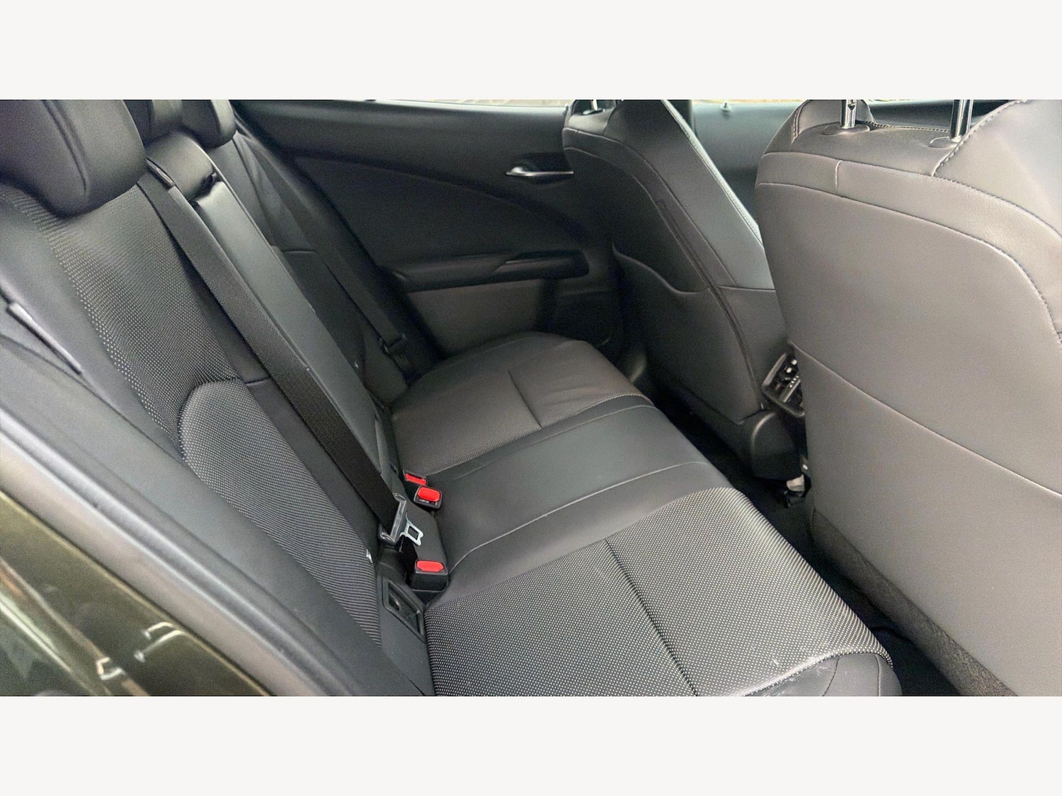Used Lexus UX 2025 for sale - 77710305: Photo 11