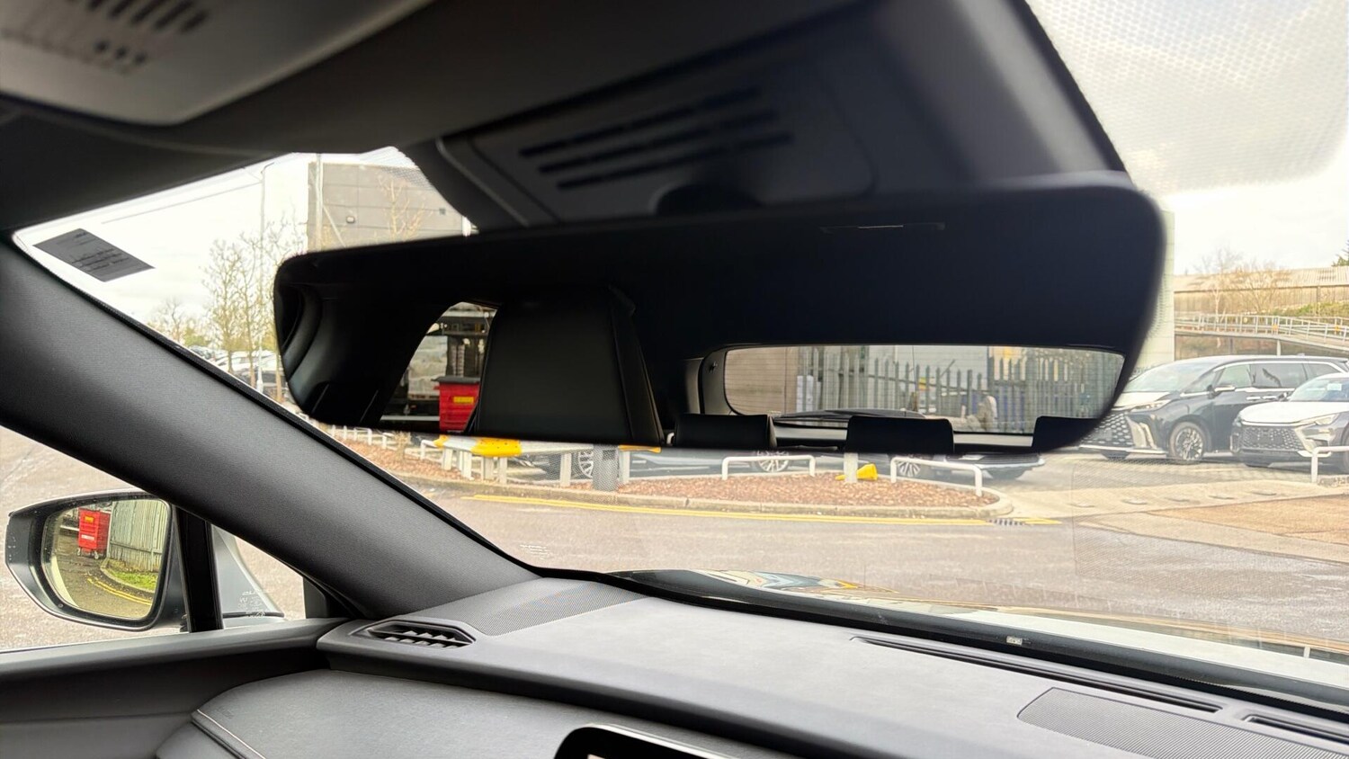 Used Lexus UX 2025 for sale - 77710305: Photo 33