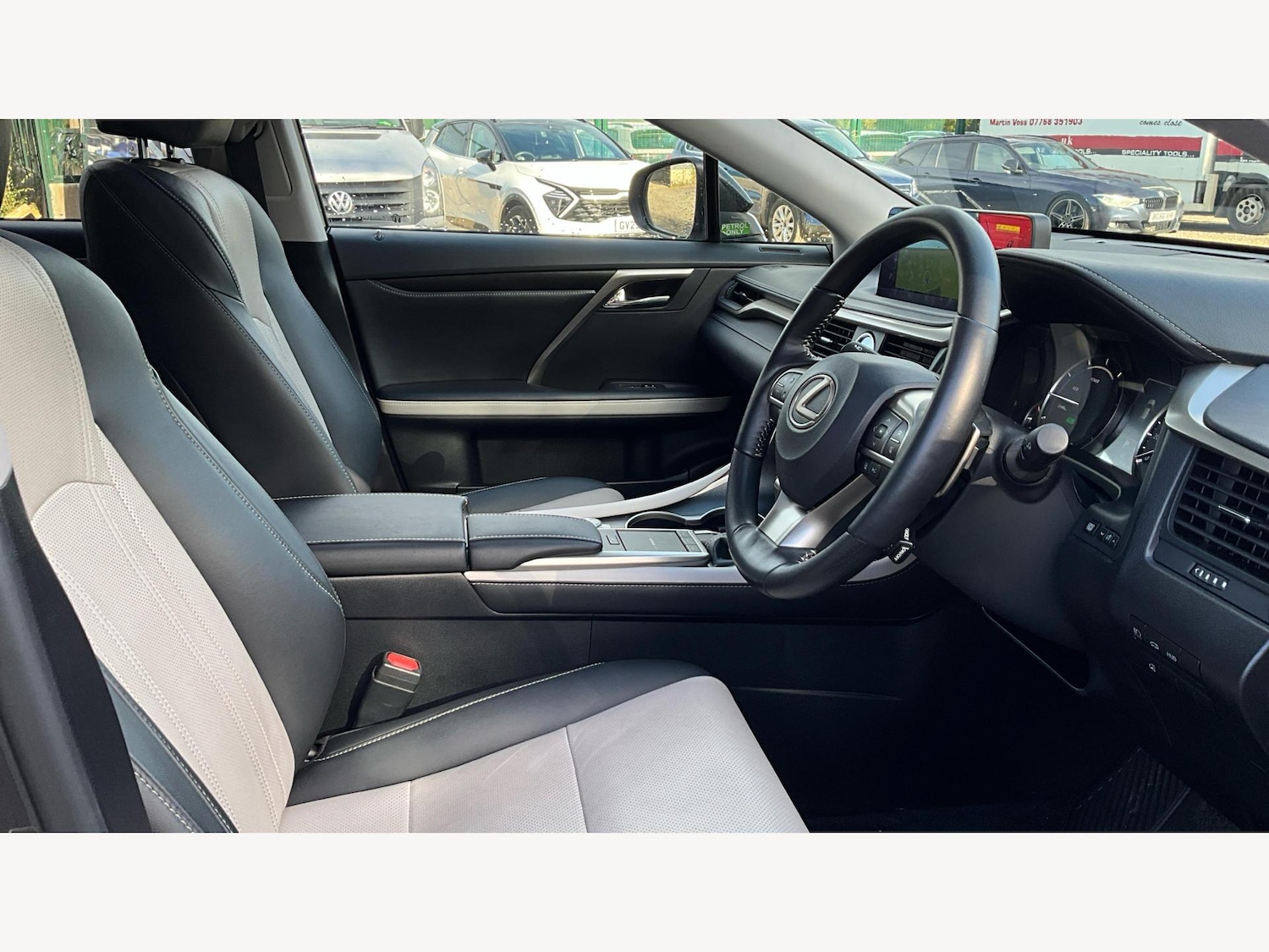 Used Lexus RX L 2022 for sale - 76399355: Photo 15