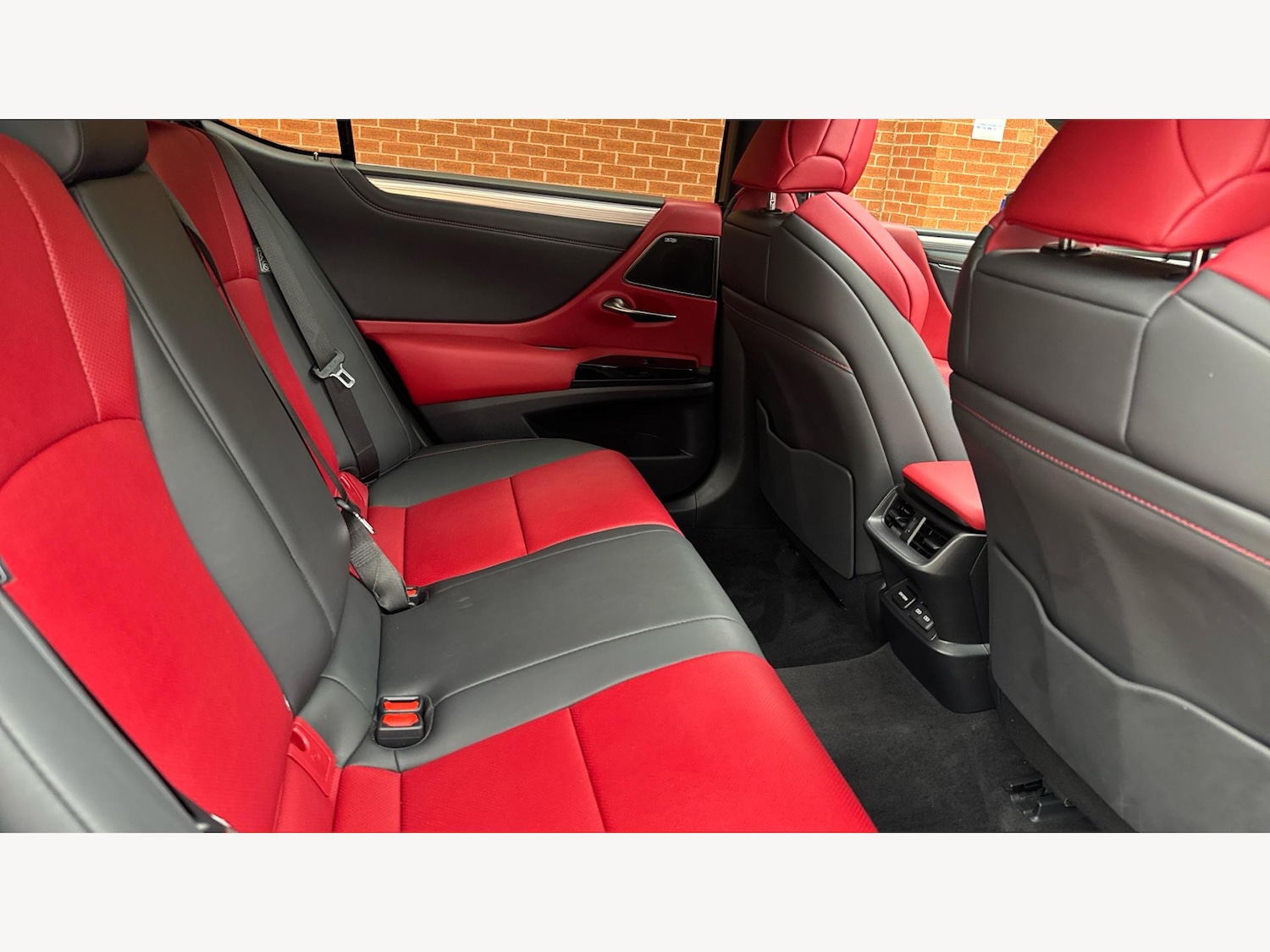 Used Lexus ES 2022 for sale - 76561370: Photo 11