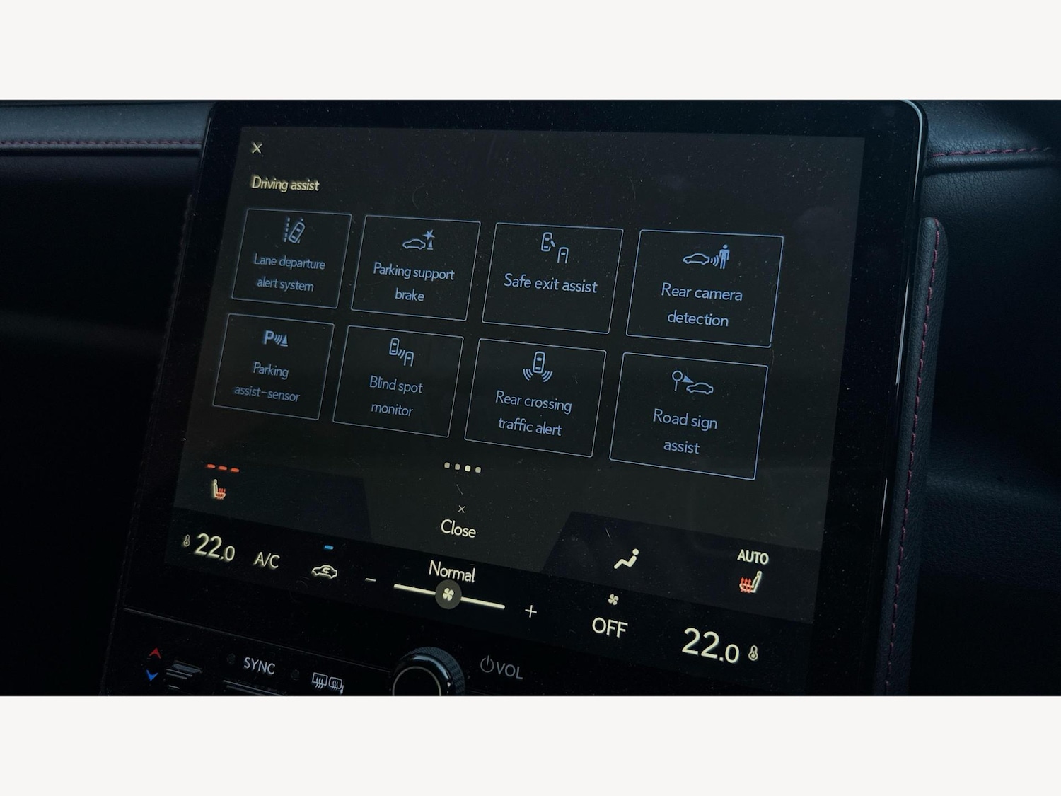 Used Lexus LBX 2024 for sale - 77050130: Photo 32