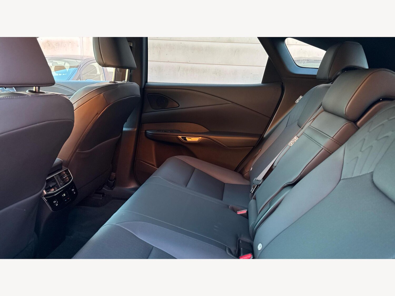 Used Lexus RX 2025 for sale - 76855904: Photo 16