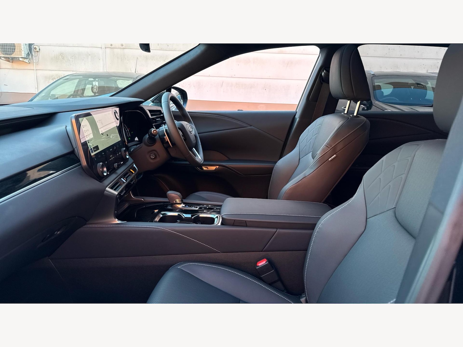 Used Lexus RX 2025 for sale - 76855904: Photo 8