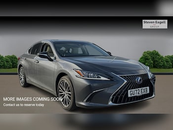 2022 (72) - 300h 2.5 4dr CVT