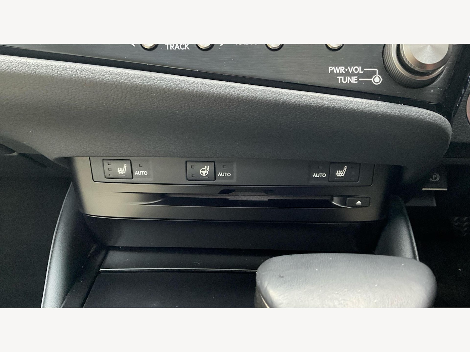 Used Lexus ES 2022 for sale - 76247644: Photo 32