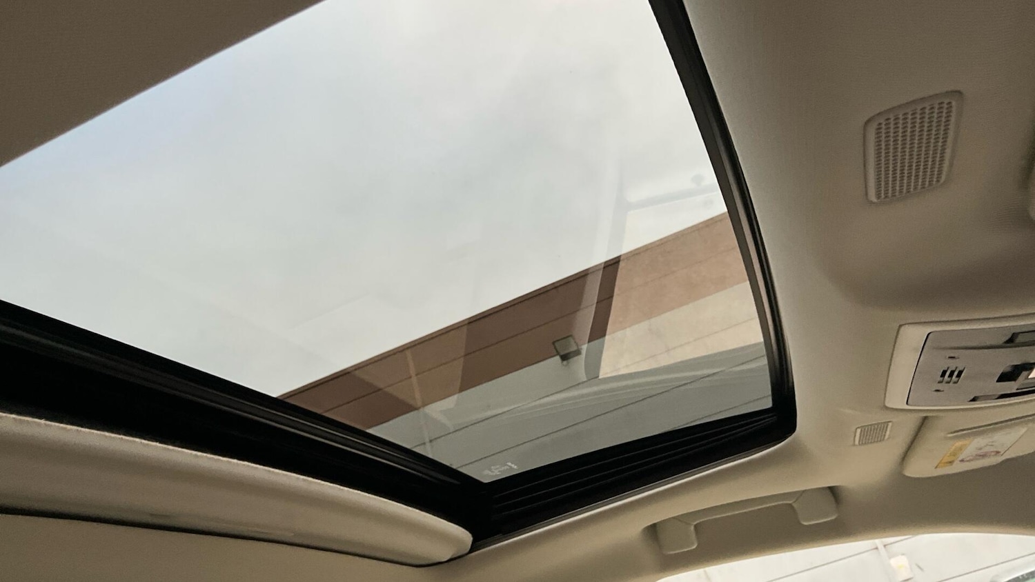 Used Lexus ES 2022 for sale - 76247644: Photo 37