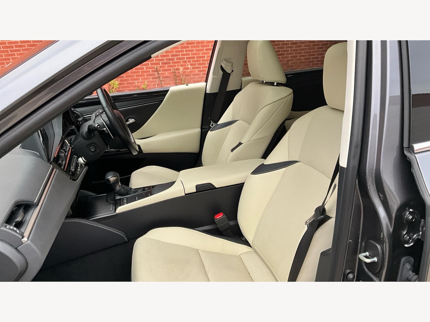 Used Lexus ES 2022 for sale - 76247644: Photo 8