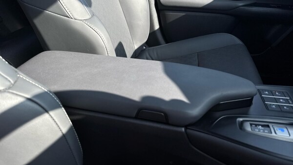 Used Lexus UX 2024 for sale - 76295084: Photo 45