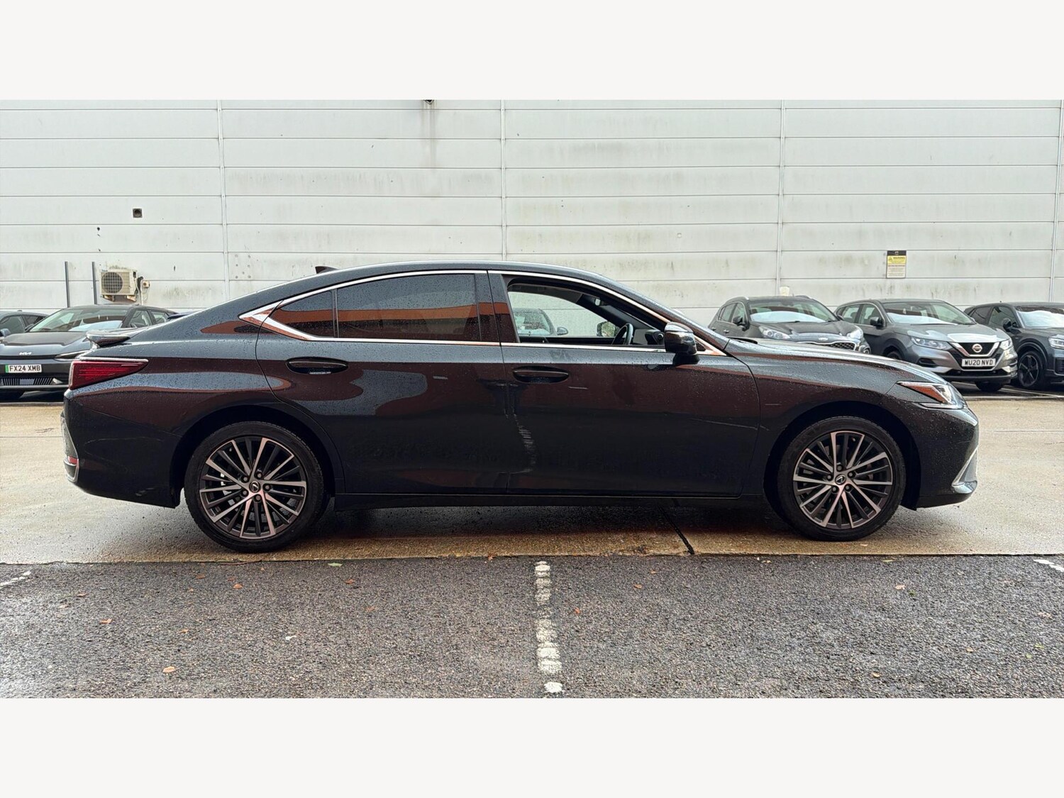 Used Lexus ES 2023 for sale - 77166667: Photo 18