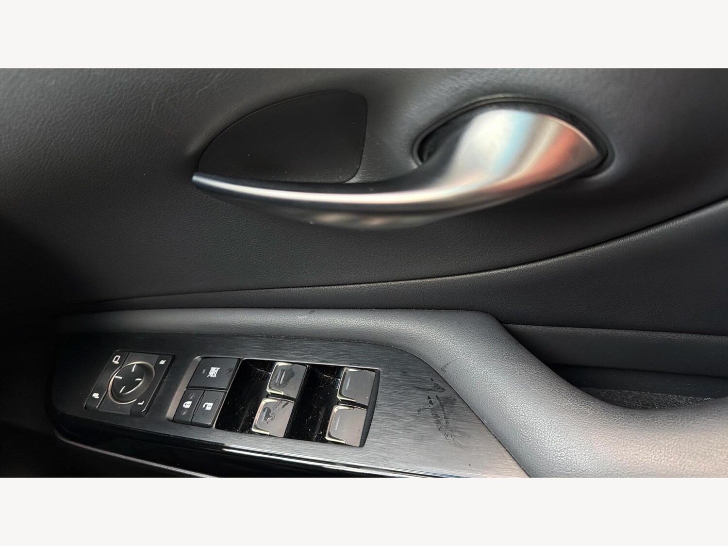 Used Lexus ES 2023 for sale - 77166667: Photo 30